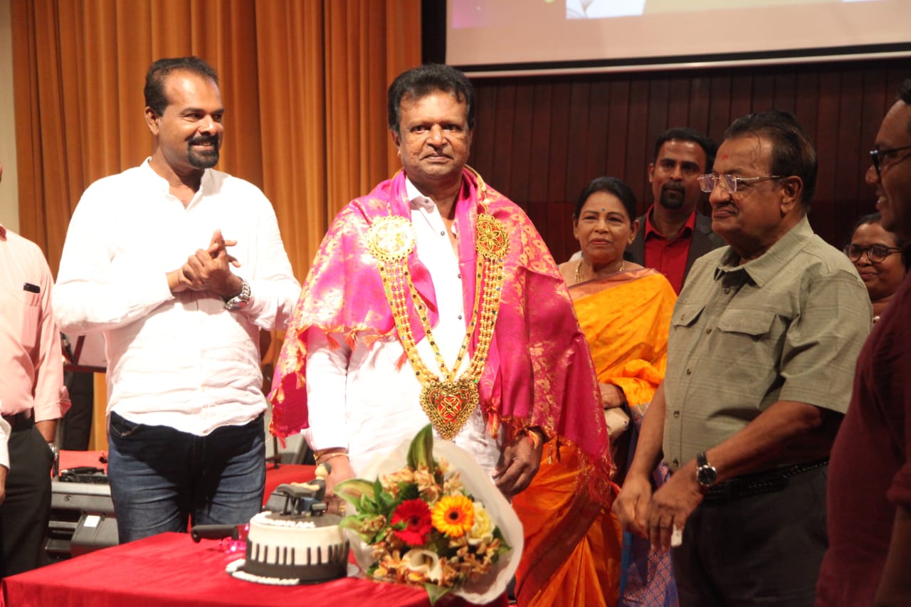 Christmas Special - Madhura Gee Show 